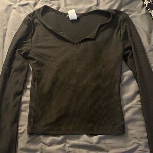 Elegant Black Long Sleeve Top size M